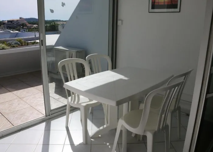 Appartement 230, Port Ambonne Au Village Naturiste *